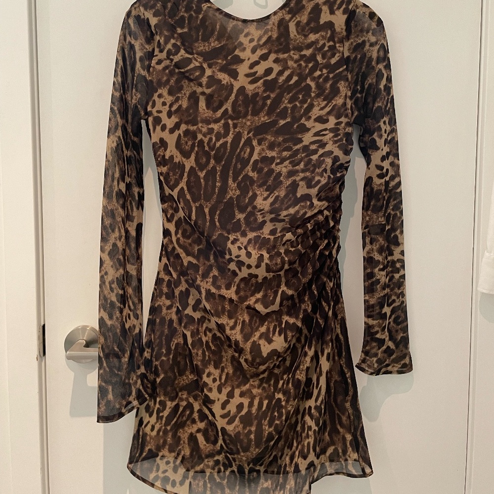 LEOPARD-PRINT DRESS WITH RUCHED WAIST